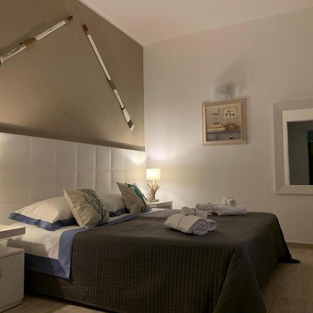 Aquarama Rooms & Apartments Torre Squillace Exterior foto